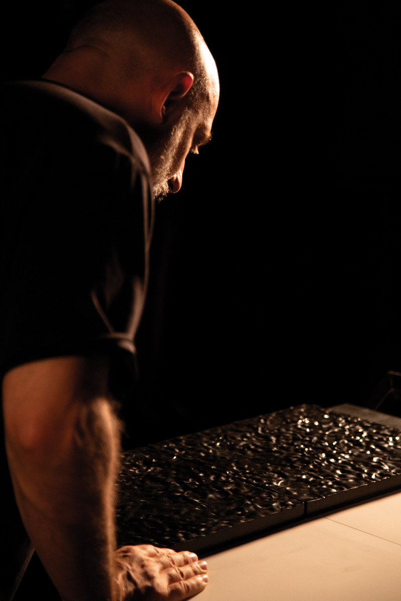 Press kit | 1177-17 - Press release | Glint - Ceramiche Refin - Product - The experimental journey behind Glint Variation: Quayola at Ceramiche Refin - Photo credit: Courtesy Ceramiche Refin