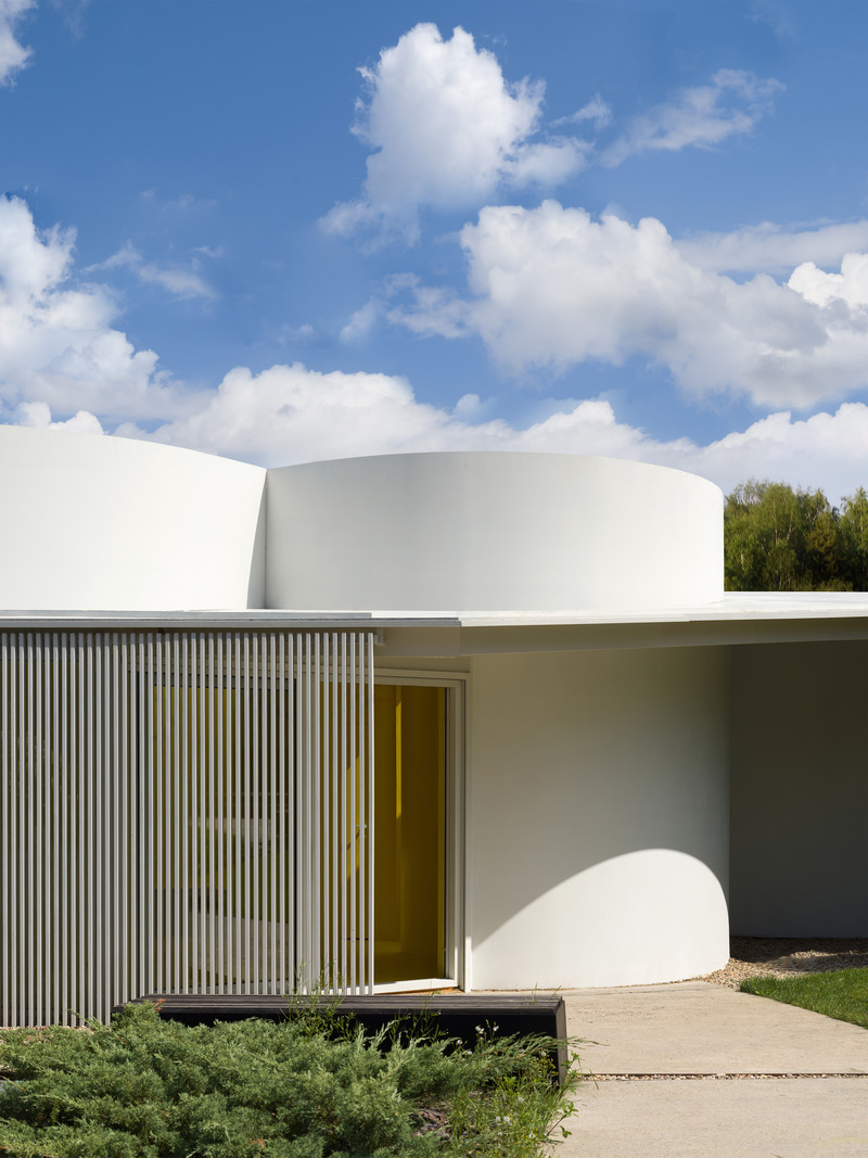 Dossier de presse | 2247-12 - Communiqué de presse | Yellow Pavilion 2024 - Maxim Kashin Architects - Architecture résidentielle - Crédit photo : Dmitry Chebanenko