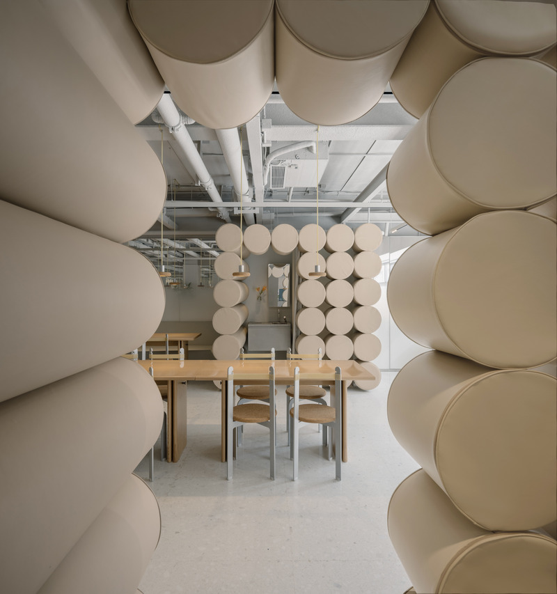 Press kit | 661-85 - Press release | World Architecture Festival 2024 – Day Two Winners of International Architectural Awards Announced - World Architecture Festival (WAF) - Competition - <p>World Interior of the Year</p><p>Pang Mei Noodle Bar LFS by Office AIO </p> - Photo credit: Wen Studio
