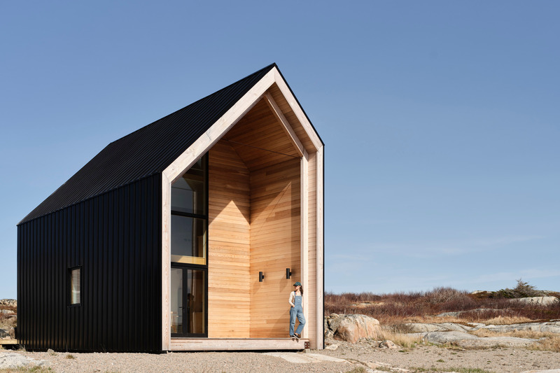 Dossier de presse | 7632-01 - Communiqué de presse | The Backcountry Hut Company Wins BLT Design Award for Construction Product Design of the Year with System 02 - The Backcountry Hut Company - Architecture résidentielle -  System 02 - Fogo Island, NL<table id="9500488c-bea6-67a4-cc1f-aba74b41ef45" data-aloha-ephemera-attr="id" class="aloha-ephemera-attr"><tbody><tr><td> </td></tr></tbody></table>  - Crédit photo :  Julian Parkinson 