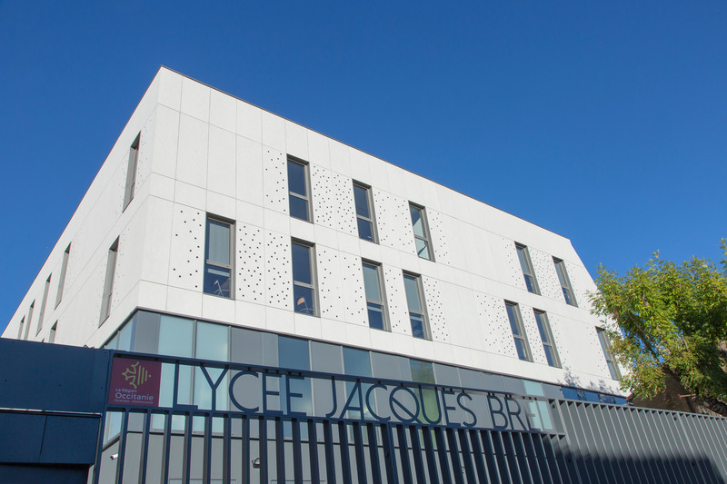 Dossier de presse | 921-16 - Communiqué de presse | Lycée Jacques Brel - NBJ Architectes - Architecture institutionnelle - Crédit photo : Paul Kozlowski © Photosarchitecture
