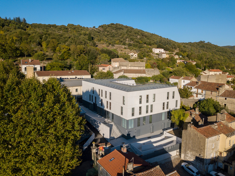 Dossier de presse | 921-16 - Communiqué de presse | Lycée Jacques Brel - NBJ Architectes - Architecture institutionnelle - Crédit photo : Paul Kozlowski © Photosarchitecture