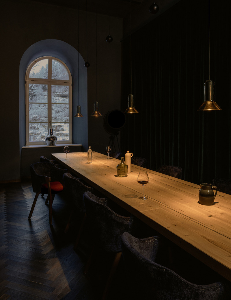 Press kit | 7625-01 - Press release | Grand Hotel Straubinger - BWM Designers & Architects - Commercial Interior Design - Chefs table - Photo credit: Ana Barros 