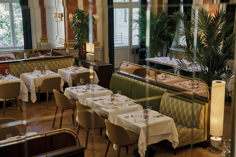 Press kit | 7625-01 - Press release | Grand Hotel Straubinger - BWM Designers & Architects - Commercial Interior Design - Restaurant/ Grand Hall - Photo credit: ArneNagel_AMOAeK