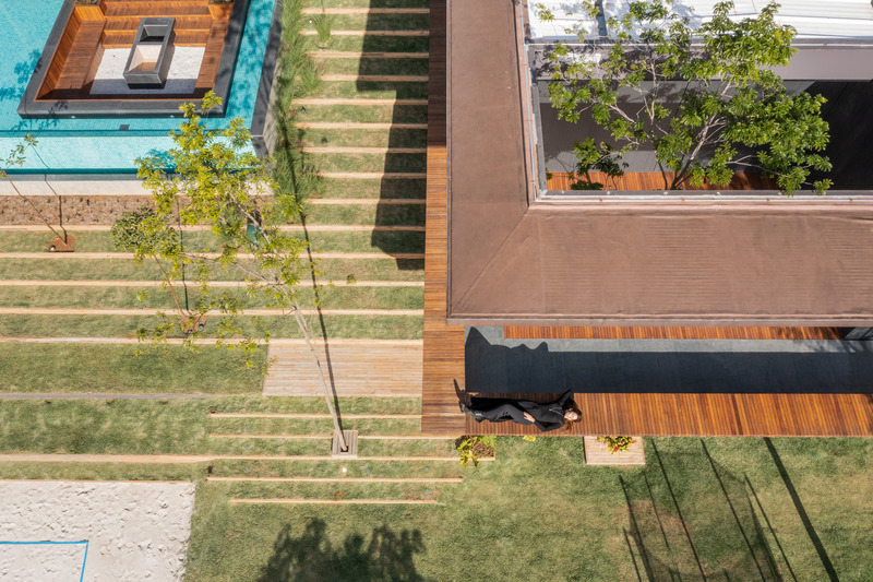 Dossier de presse | 7563-02 - Communiqué de presse | GM House - Padovani Arquitetos - Architecture résidentielle - Crédit photo : Evelyn Müller