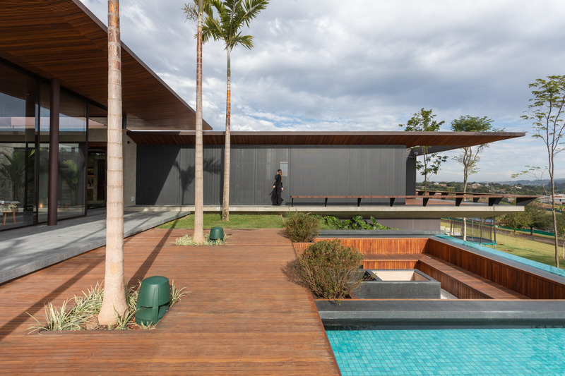 Dossier de presse | 7563-02 - Communiqué de presse | GM House - Padovani Arquitetos - Architecture résidentielle - Crédit photo : Evelyn Müller