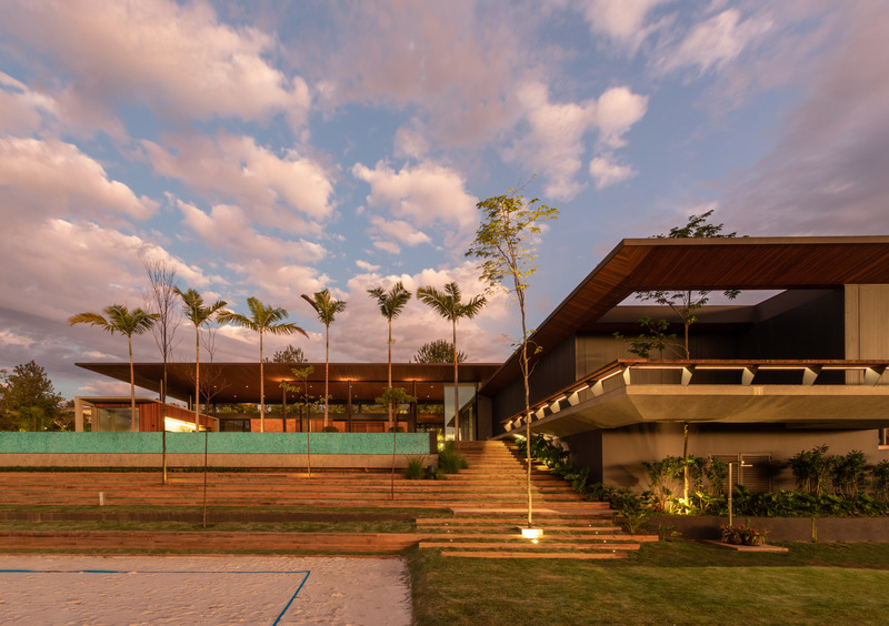Dossier de presse | 7563-02 - Communiqué de presse | GM House - Padovani Arquitetos - Architecture résidentielle - Crédit photo : Evelyn Müller