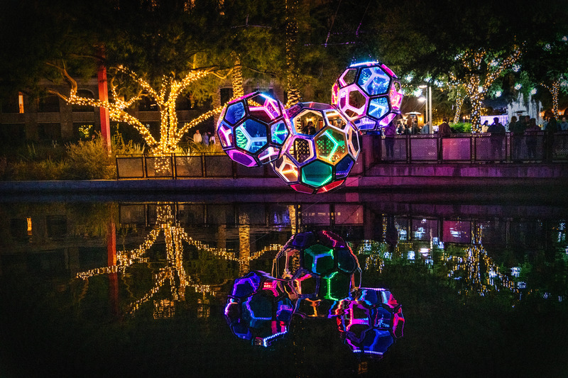 Press kit | 5595-10 - Press release | Molecules: A Series of Interactive Water Molecules Rising up from the Arizona Canal, Sparking a Connection Between Visitors and the Surrounding Environment Through Light and Sound - The Urban Conga - Multimedia Design - Molecules during the annual Canal Convergence event in Scottsdale, AZ. - Photo credit: Sabrina Thompson
