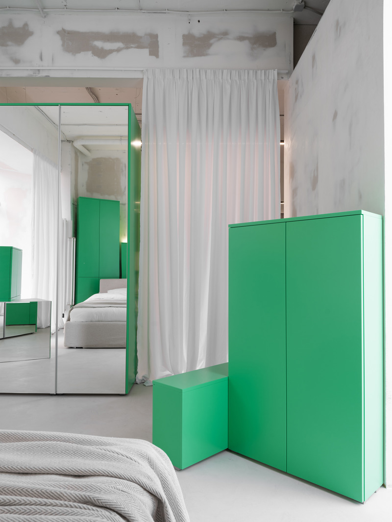 Press kit | 2247-13 - Press release | Maria X Maxim Kashin: Designing an Authorial Interior for the Flagship Showroom of Maria Company - Maxim Kashin Architect - Commercial Interior Design - Maria X Maxim Kashin 2024 - Photo credit: Inna Kablukova