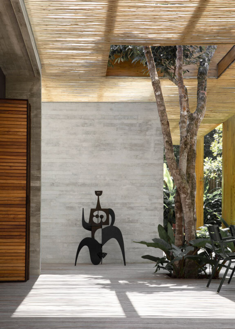 Press kit | 7541-02 - Press release | Architecture Hunter Awards 2024 Winners Announcement: Celebrating Global Creativity and Innovation in Architecture and Design - Architecture Hunter - Competition - Interior Design/House: Sandhouse by Studio MK27  - Photo credit: © Fernando Guerra