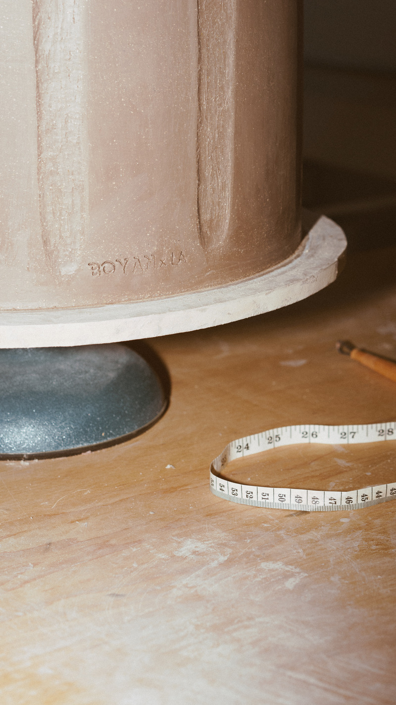 Press kit | 1942-07 - Press release | Luminaire Authentik Celebrates Craftsmanship with the Monumental Collection, in Collaboration with Artist Zeynep Boyan - Luminaire Authentik - Lighting Design - Photo credit: Luminaire Authentik