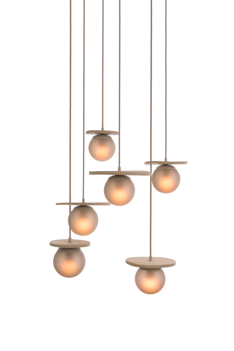Press kit | 1942-07 - Press release | Luminaire Authentik Celebrates Craftsmanship with the Monumental Collection, in Collaboration with Artist Zeynep Boyan - Luminaire Authentik - Lighting Design - Photo credit: Luminaire Authentik