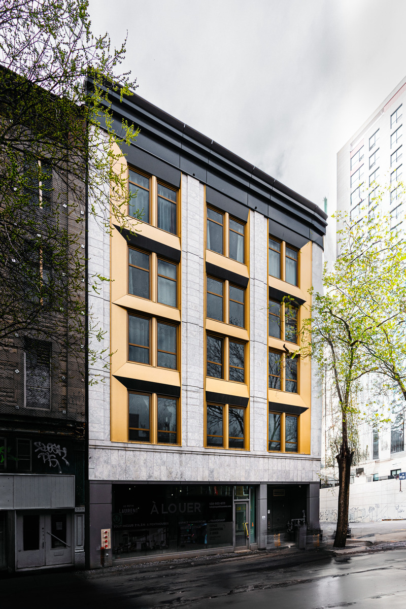 Press kit | 880-22 - Press release | Le Petit Laurent - MU Architecture - Residential Architecture - St-Laurent facade - Photo credit: Nicolas Fransolet