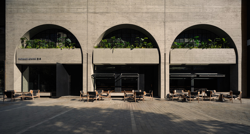 Press kit | 7030-04 - Press release | The Whisky Bar - JSPA Design - Commercial Interior Design - Facade and entrance 3 - Photo credit: Liu Xinghao