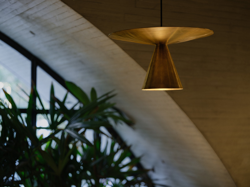 Press kit | 7030-04 - Press release | The Whisky Bar - JSPA Design - Commercial Interior Design - Timeless lighting 2 - Photo credit: Liu Xinghao
