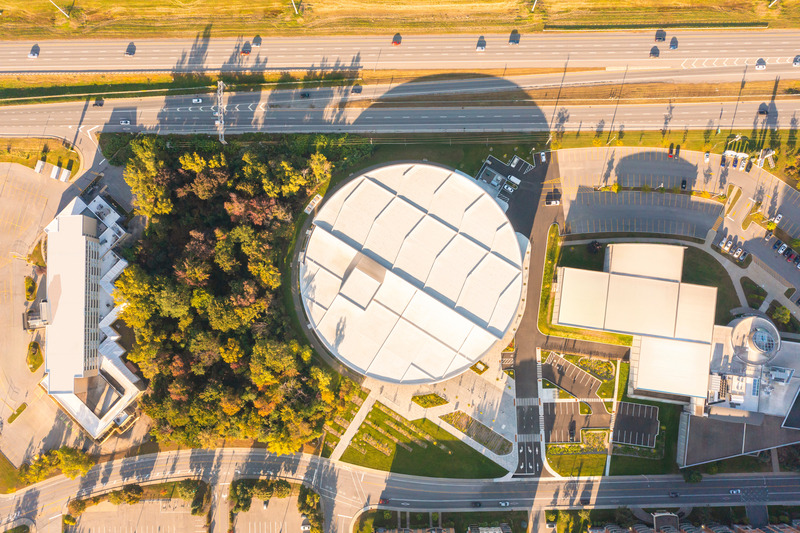 Press kit | 1303-25 - Press release | Laval’s Aquatic Complex: A Dynamic Space Centered Around its Community and Tomorrow’s Athletes - Sid Lee Architecture - Institutional Architecture - Photo credit: David Boyer