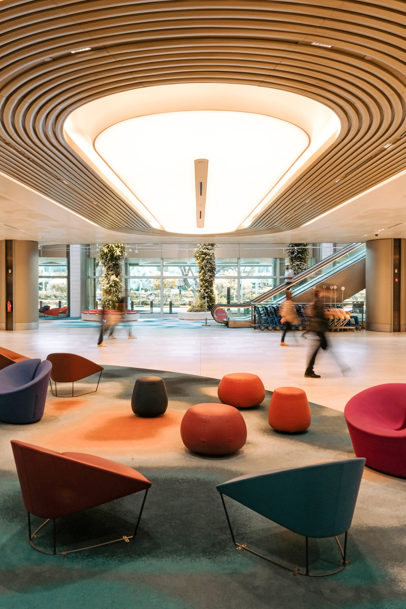 Dossier de presse | 6357-02 - Communiqué de presse | RSP Celebrates Multiple Award Wins in 2024 with Two Projects Honoured at Prix Versailles - RSP - Architecture institutionnelle - Changi Airport Terminal 2 - Crédit photo : RSP