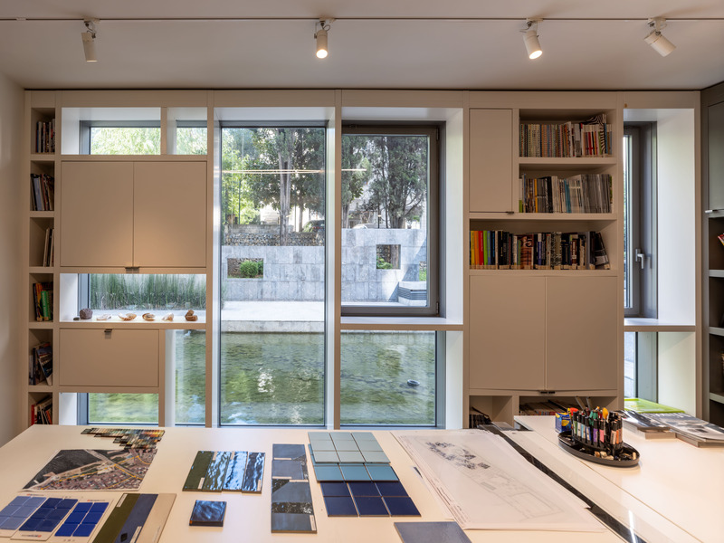 Press kit | 5649-03 - Press release | Like a Rock: Zenel Distinguishes Itself Within the Turkish Coastal Landscape - Aytac Architects - Residential Architecture - Photo credit: Cemal Emden