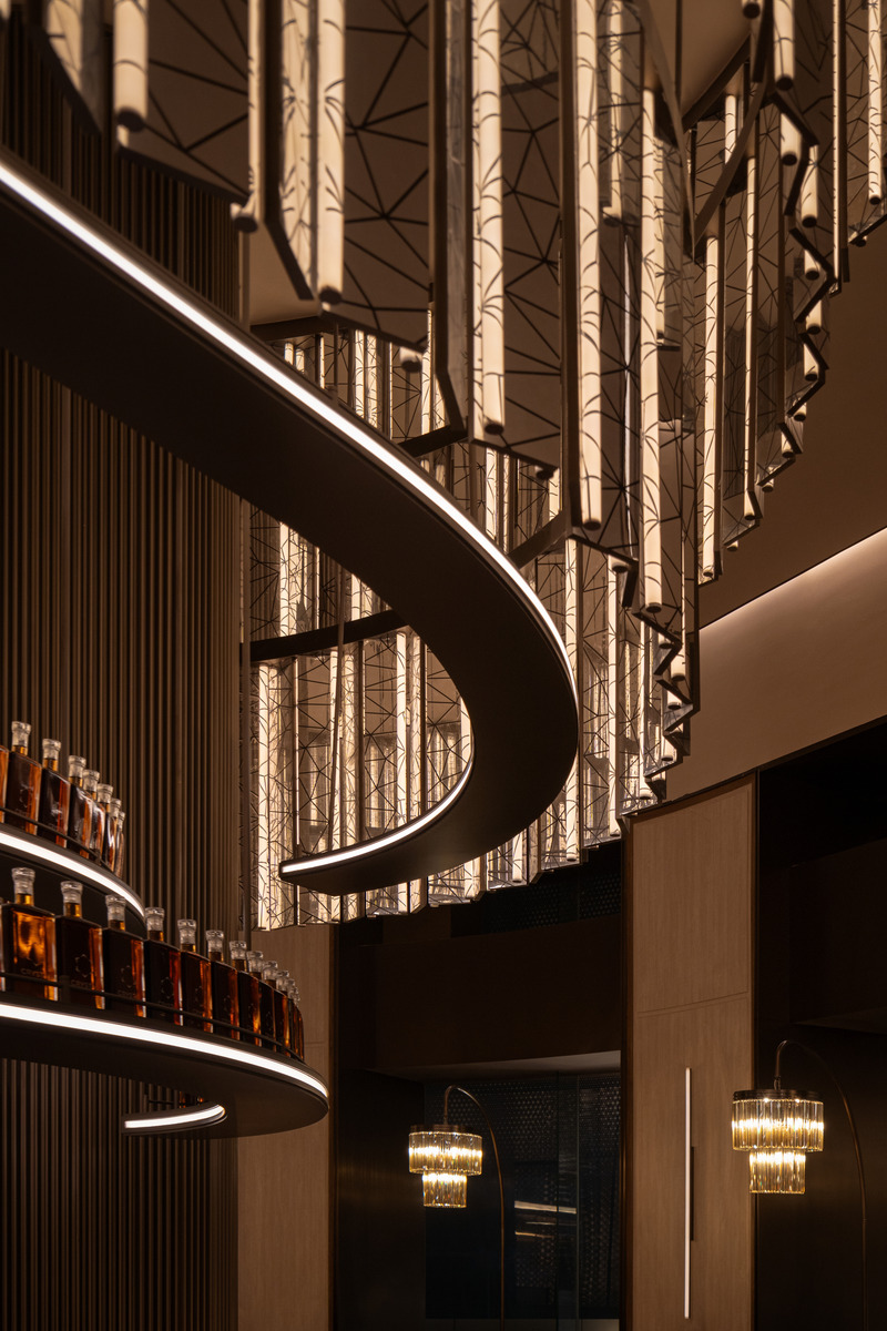 Dossier de presse | 3531-14 - Communiqué de presse | Crystal Orange Hotel, Shanghai Zhongshan Park - Vermilion Zhou Design Group - Design d’intérieur commercial - Crédit photo : Jian Quan Wu