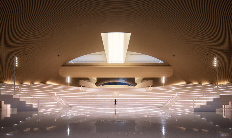Press kit | 5204-03 - Press release | Hengqin Culture & Art Complex: A Beacon of Growth and a Bastion of Arts and Culture - Yunchao Xu/Atelier Apeiron - Commercial Architecture - Open stage  - Photo credit: Hao Zhang