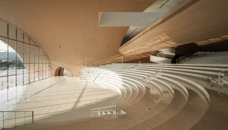 Press kit | 5204-03 - Press release | Hengqin Culture & Art Complex: A Beacon of Growth and a Bastion of Arts and Culture - Yunchao Xu/Atelier Apeiron - Commercial Architecture - Open stage  - Photo credit: Hao Zhang