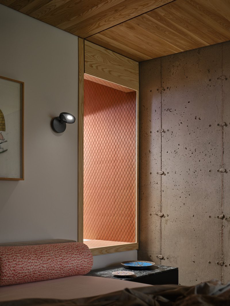 Dossier de presse | 7679-01 - Communiqué de presse | La maison passive West Don Ravine : la progression naturelle de Poiesis Architecture vers la conception passive - Poiesis Architecture - Architecture résidentielle - Chambre d’invités – détail intérieur - Crédit photo : Doublespace Photography