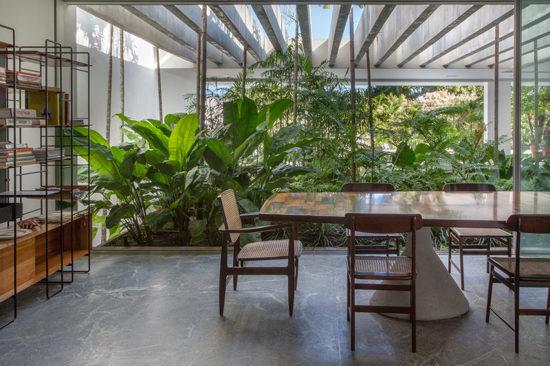 Press kit | 7673-01 - Press release | Itaúna House - Siqueira+Azul - Residential Architecture - Photo credit: André Nazareth