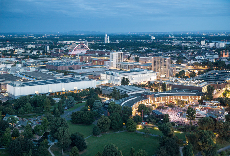 Press kit | 6515-02 - Press release | Confex, Koelnmesse, Cologne Trade Fair - JSWD - Event + Exhibition - Aerial view from the Rheinpark<br style=""> - Photo credit: HG Esch