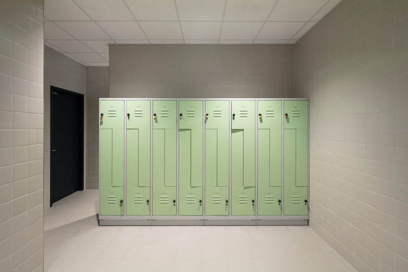 Press kit | 6515-02 - Press release | Confex, Koelnmesse, Cologne Trade Fair - JSWD - Event + Exhibition -  Locker room  - Photo credit: HG Esch