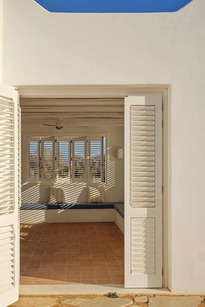 Dossier de presse | 5840-03 - Communiqué de presse | Beachhouse in Agia Kyriaki - ARP - Architecture Research Practice - Architecture résidentielle - Crédit photo : Giulio Ghirardi