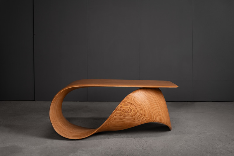 Press kit | 6986-03 - Press release | andblack design studio Debuts Internationally with LOOP Furniture Series - andblack design studio - Product -  LOOP arched table  - Photo credit: Ravi Mistry
