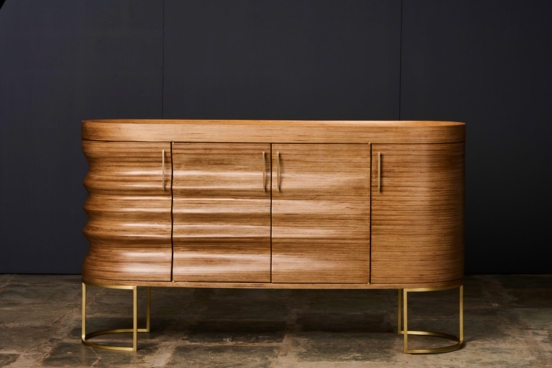 Press kit | 6986-03 - Press release | andblack design studio Debuts Internationally with LOOP Furniture Series - andblack design studio - Product -  LOOP console  - Photo credit: Ravi Mistry
