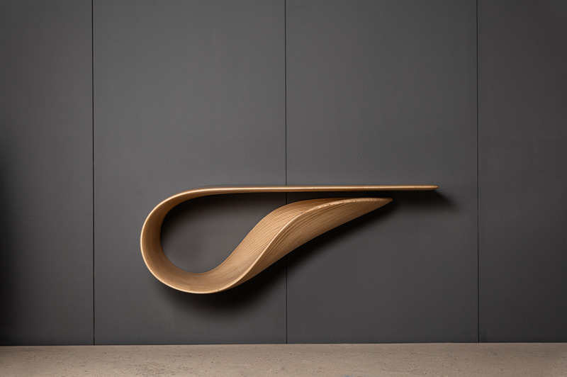 Press kit | 6986-03 - Press release | andblack design studio Debuts Internationally with LOOP Furniture Series - andblack design studio - Product -  LOOP leaf console  - Photo credit: Ravi Mistry