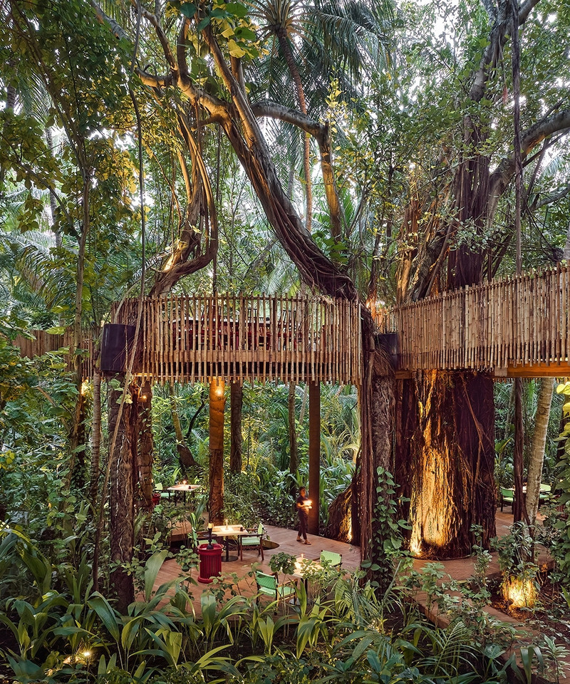 Dossier de presse | 7501-05 - Communiqué de presse | Fifth Annual LIV Hospitality Design Awards Announces Winners for Outstanding Design & Architecture - 3C Awards - Concours - Nest Tree Top, Drew Anderson of TOPO Design - Crédit photo : <p style="">Leina Sevele</p>