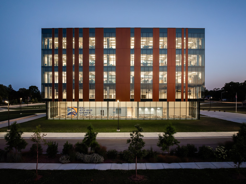 Press kit | 2329-10 - Press release | NEAL Math & Science Academy - JGMA - Institutional Architecture - Photo credit: Angie McMonigal