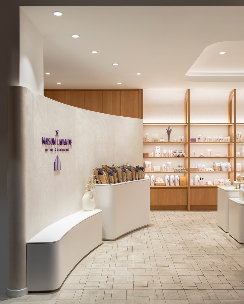 Dossier de presse | 865-62 - Communiqué de presse | La Maison Lavande au centre-ville de Montréal, de la ferme à la boutique - Lemay - Design d’intérieur commercial - Crédit photo : David Boyer