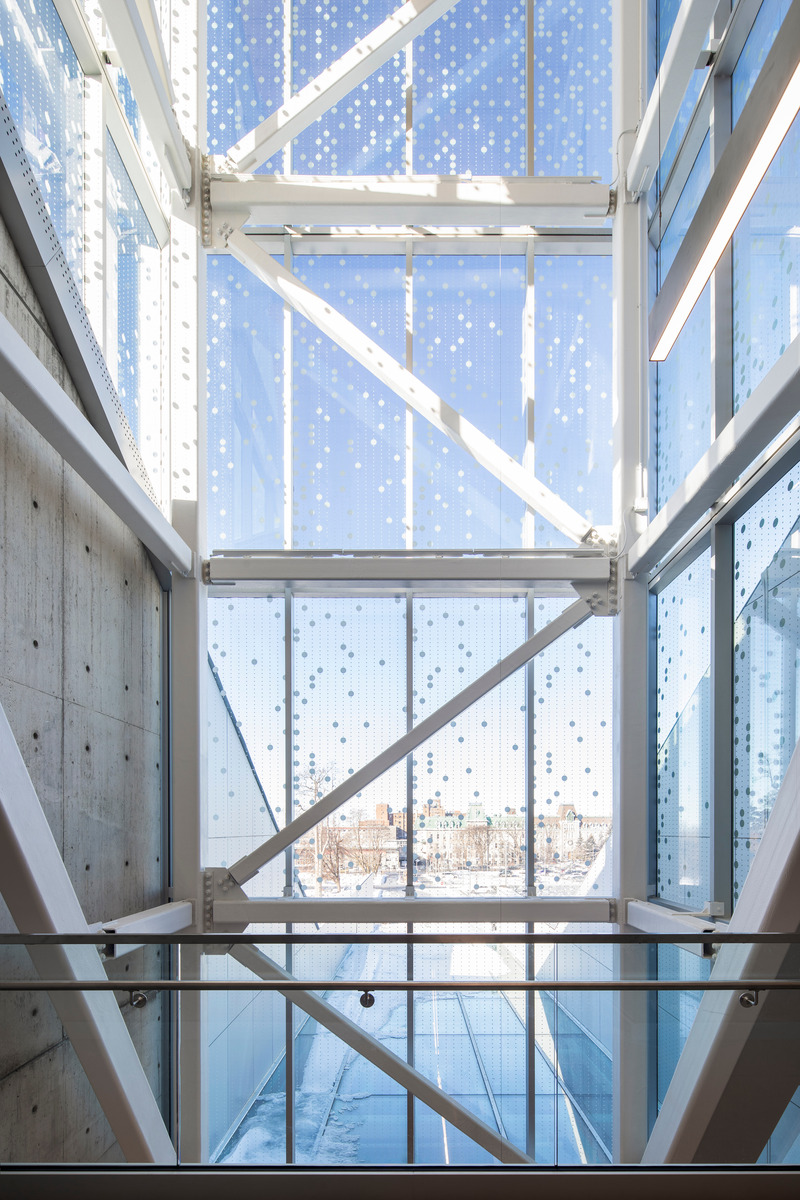 Dossier de presse | 865-63 - Communiqué de presse | Nouveau pavillon d’accueil de l’Oratoire Saint-Joseph : un ajout contemporain à l'un des sites culturels les plus fréquentés de Montréal - Lemay - Architecture institutionnelle - Crédit photo : Adrien Williams