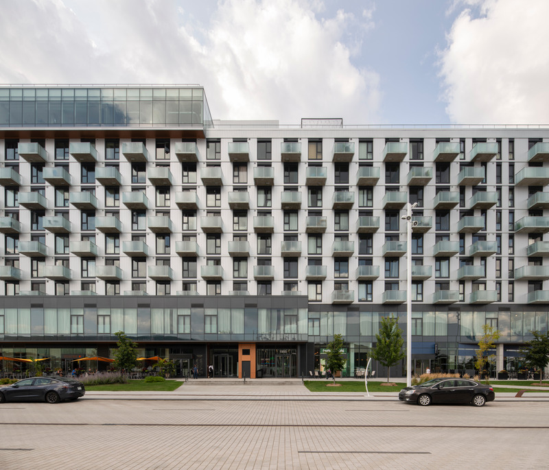 Dossier de presse | 1303-27 - Communiqué de presse | Espace Montmorency : un modèle de densification intelligente qui redéfinit le centre-ville de la couronne nord - Montoni, Fonds immobilier de solidarité FTQ & Sid Lee Architecture - Architecture résidentielle - Crédit photo : David Boyer