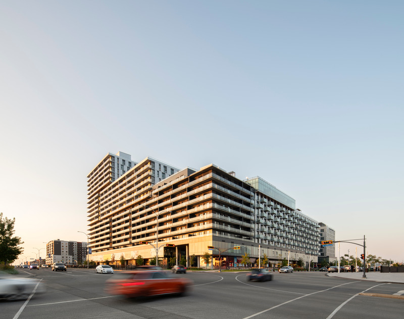 Dossier de presse | 1303-27 - Communiqué de presse | Espace Montmorency : un modèle de densification intelligente qui redéfinit le centre-ville de la couronne nord - Montoni, Fonds immobilier de solidarité FTQ & Sid Lee Architecture - Architecture résidentielle - Crédit photo : David Boyer