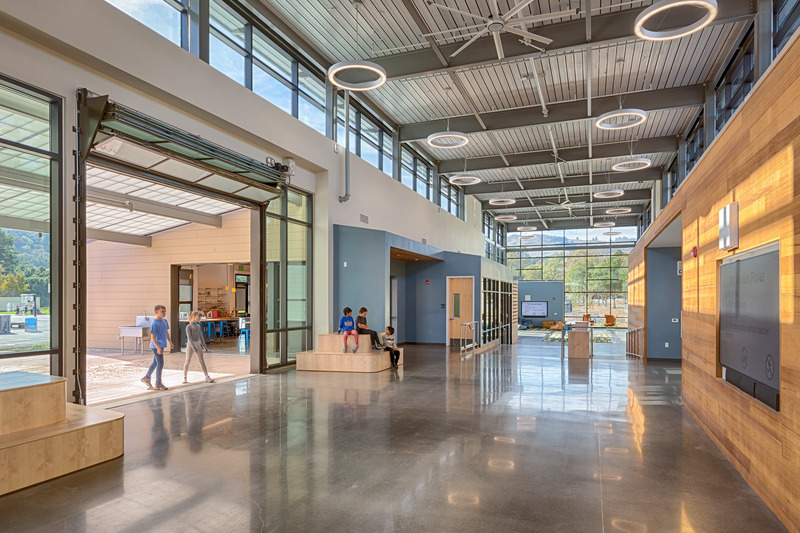 Press kit | 2757-52 - Press release | CAW Architects’ Newest Educational Designs  Shape the Future of California Schools - CAW Architects - Commercial Architecture - Corte Madera School  - Photo credit: Marco Zecchin