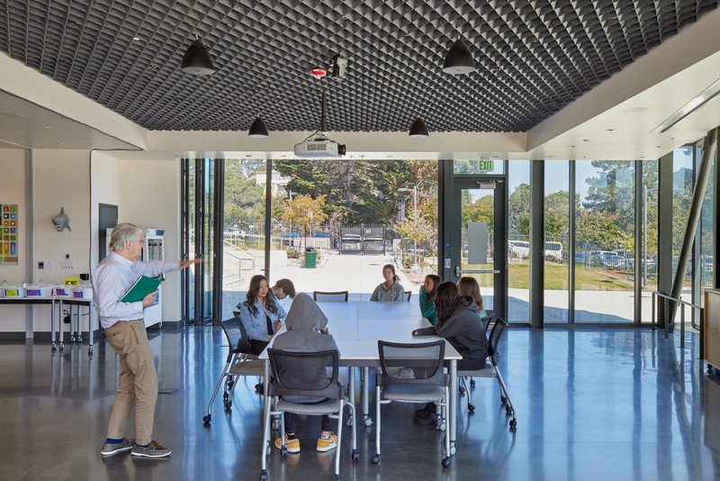 Press kit | 2757-52 - Press release | CAW Architects’ Newest Educational Designs  Shape the Future of California Schools - CAW Architects - Commercial Architecture - Monterey High School Science Innovation Center  - Photo credit:  Bruce Damonte 