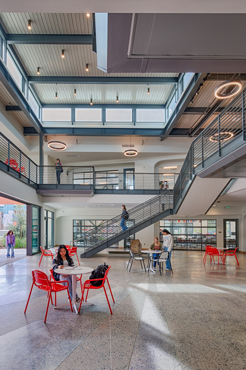 Press kit | 2757-52 - Press release | CAW Architects’ Newest Educational Designs  Shape the Future of California Schools - CAW Architects - Commercial Architecture - Silver Creek High School - Photo credit: Marco Zecchin