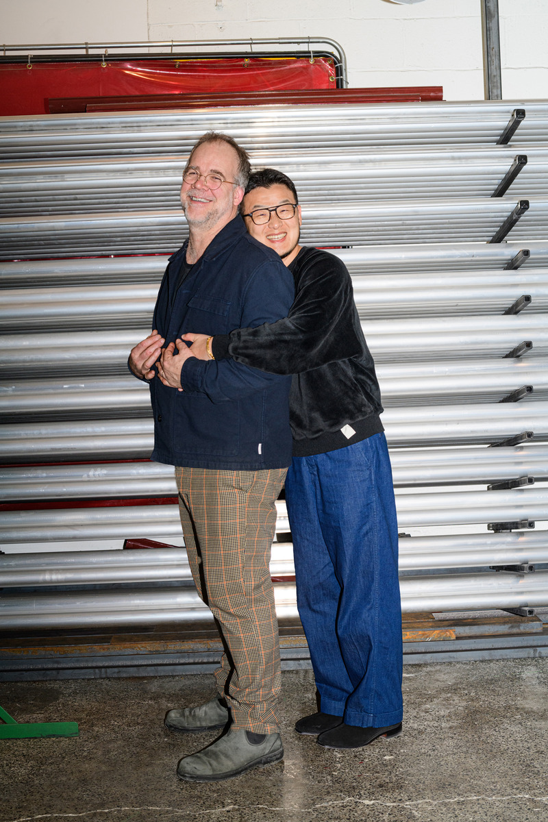 Press kit | 1619-11 - Press release | Lambert & Fils Dives into the Bold and Explosive Universe of South Korean Designer Kwangho Lee - Lambert & Fils - Lighting Design - <p>Samuel Lambert &amp; Kwangho Lee at Lambert &amp; Fils' Montreal workshop, March 2024.</p> - Photo credit: Arseni Khamzin