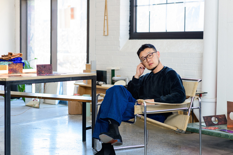 Press kit | 1619-11 - Press release | Lambert & Fils Dives into the Bold and Explosive Universe of South Korean Designer Kwangho Lee - Lambert & Fils - Lighting Design - <p>Kwangho Lee at the Lambert &amp; Fils workshop, March 2024.</p> - Photo credit: Arseni Khamzin