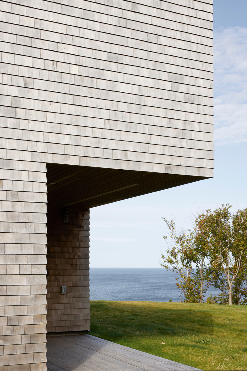 Dossier de presse | 1487-01 - Communiqué de presse | Ridge On The Chimney - MacKay-Lyons Sweetapple Architects - Architecture commerciale -  Entry bite    - Crédit photo : James Brittain 