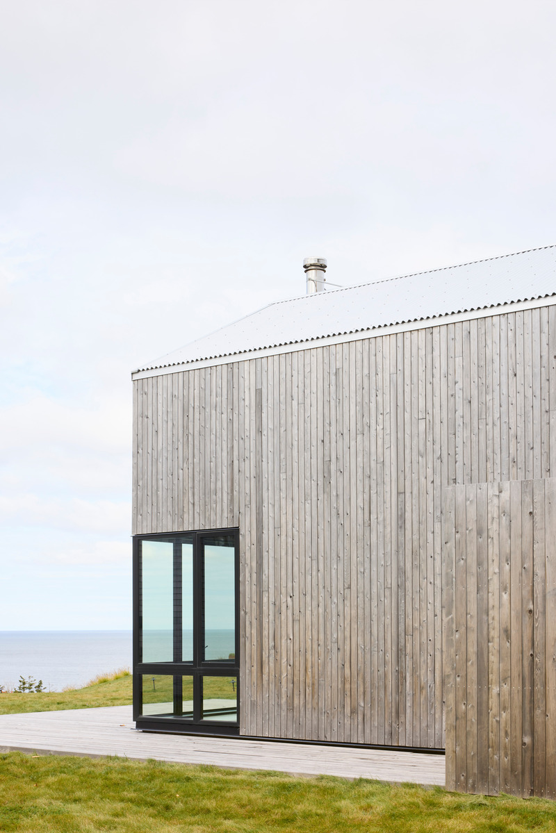 Dossier de presse | 1487-01 - Communiqué de presse | Ridge On The Chimney - MacKay-Lyons Sweetapple Architects - Architecture commerciale - Crédit photo : James Brittain