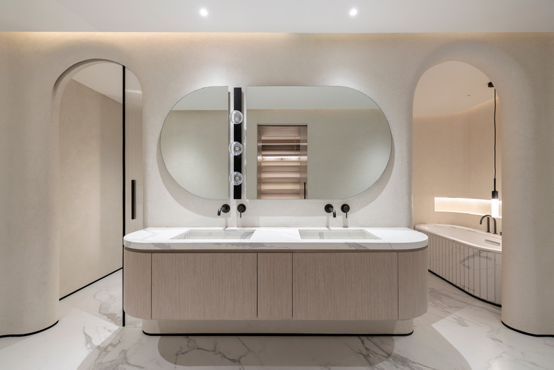 Press kit | 7534-06 - Press release | Living in Motion: The Curved Harmony of Lime Tree Valley Villa - GroundedDesign - Residential Interior Design - Lime Tree Valley Villa, by GroundedDesign - Photo credit: Kelly Tooze
