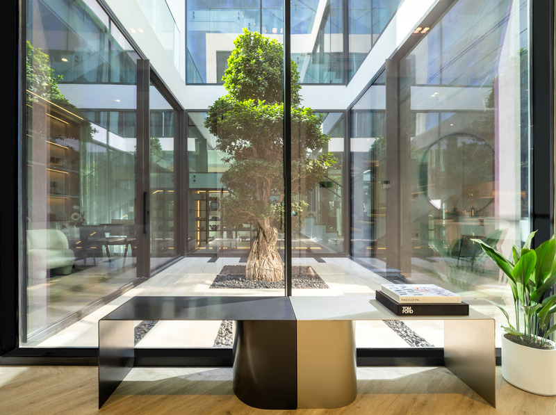 Dossier de presse | 7534-05 - Communiqué de presse | Créer la sérénité : l’alchimie des matériaux et de l’espace à la villa Esencia - ELE Interior - Design d’intérieur résidentiel - Essencia Villa by ELE Interior - Crédit photo : Aasiya Jagadeesh
