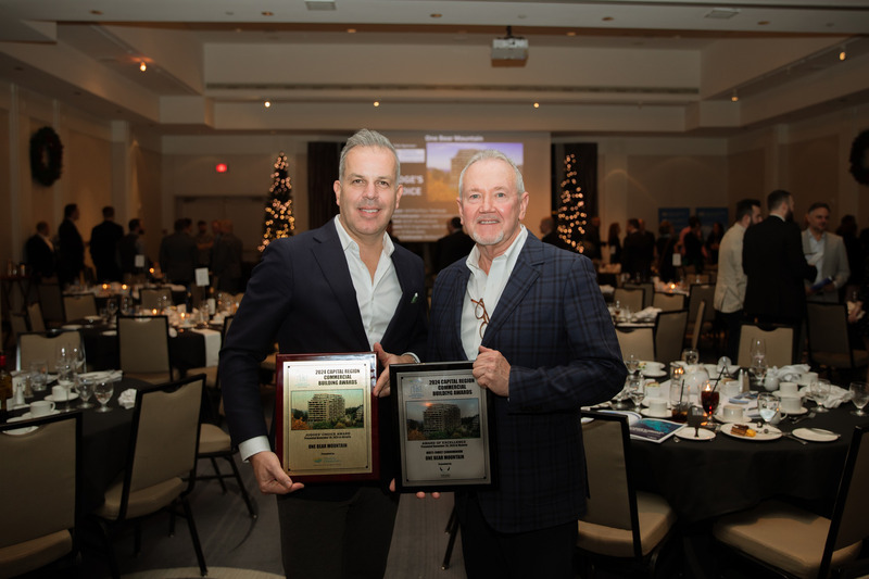 Press kit | 7694-01 - Press release | One Bear Mountain Wins Twice at Victoria Capital Region Commercial Building Awards - One Bear Mountain - Real Estate - Joseph Valentino of Blueprint Global and Robin Conners of 360Pacifica are the big winners of the night at the Capital Region Commercial Building. Awards  - Photo credit: Blueprint Global