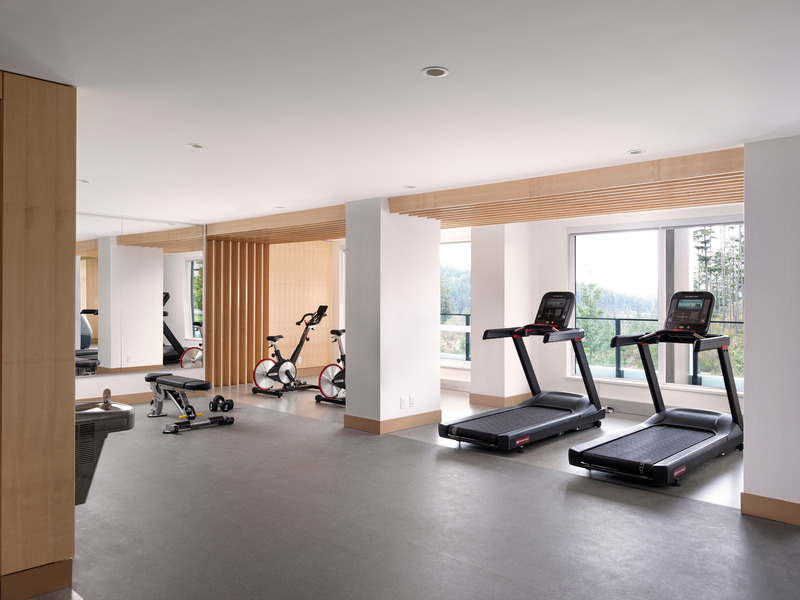 Press kit | 7694-01 - Press release | One Bear Mountain Wins Twice at Victoria Capital Region Commercial Building Awards - One Bear Mountain - Real Estate - One Bear Mountain- State-of-the-art Fitness Zone - Photo credit: Blueprint Global